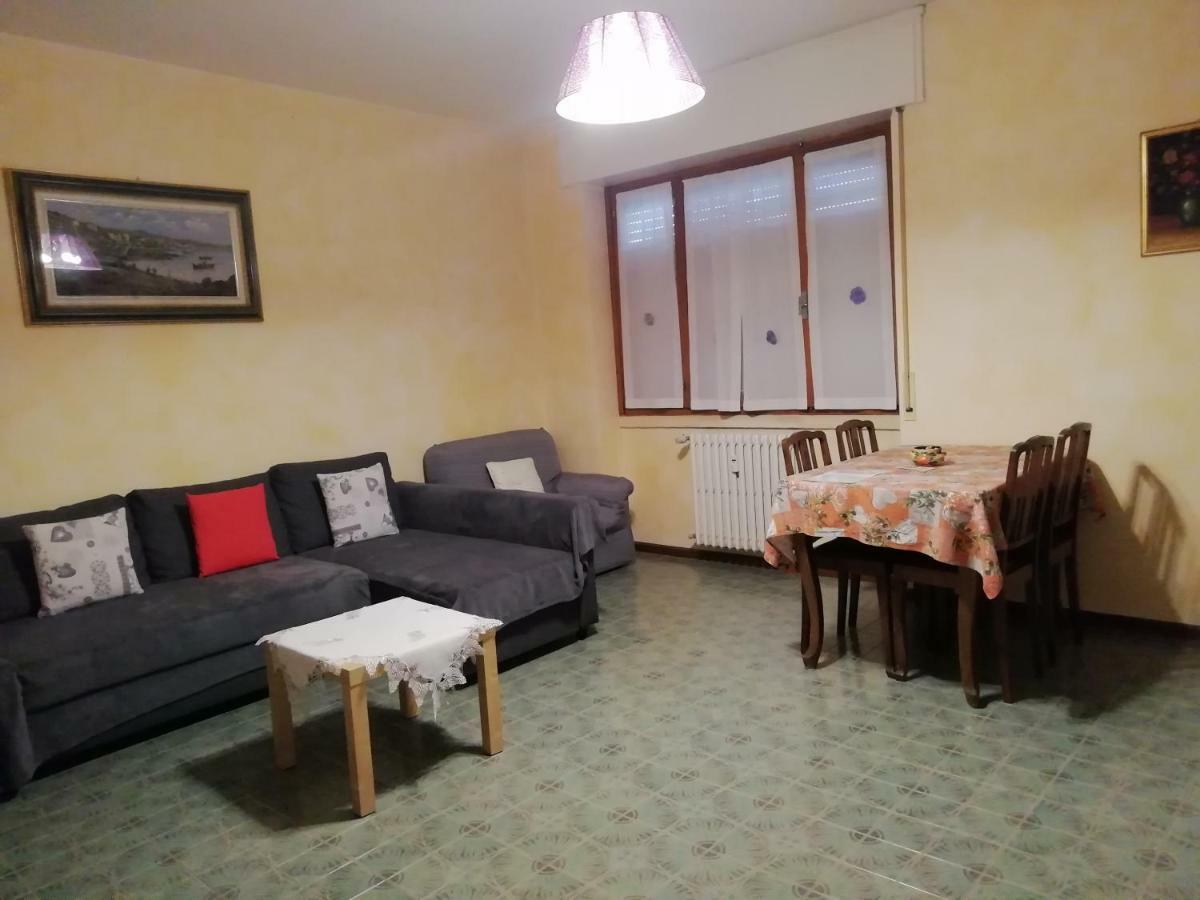 Rosso Tirano Apartment Екстериор снимка